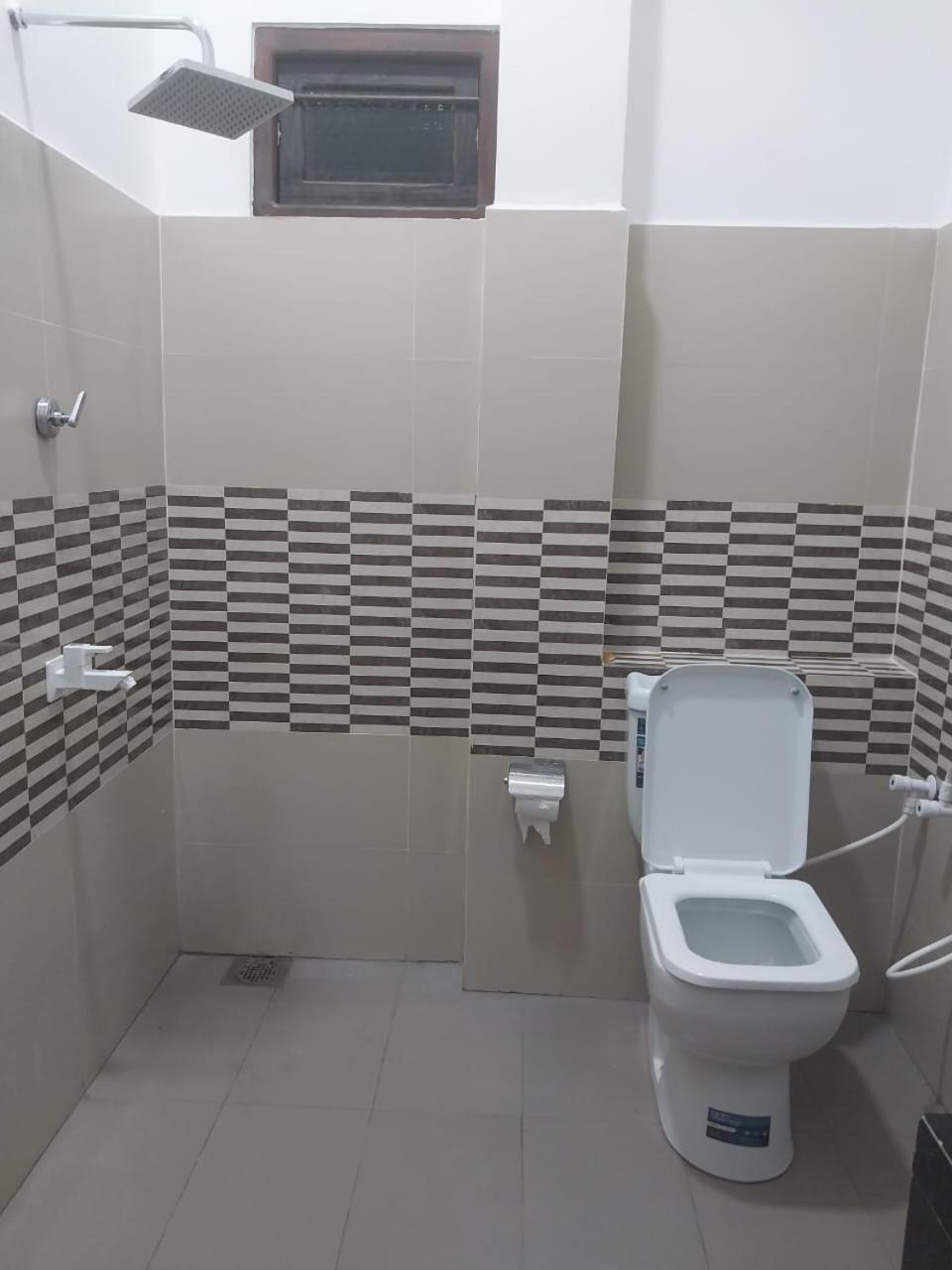 Javi Holiday Home Trincomalee Dış mekan fotoğraf