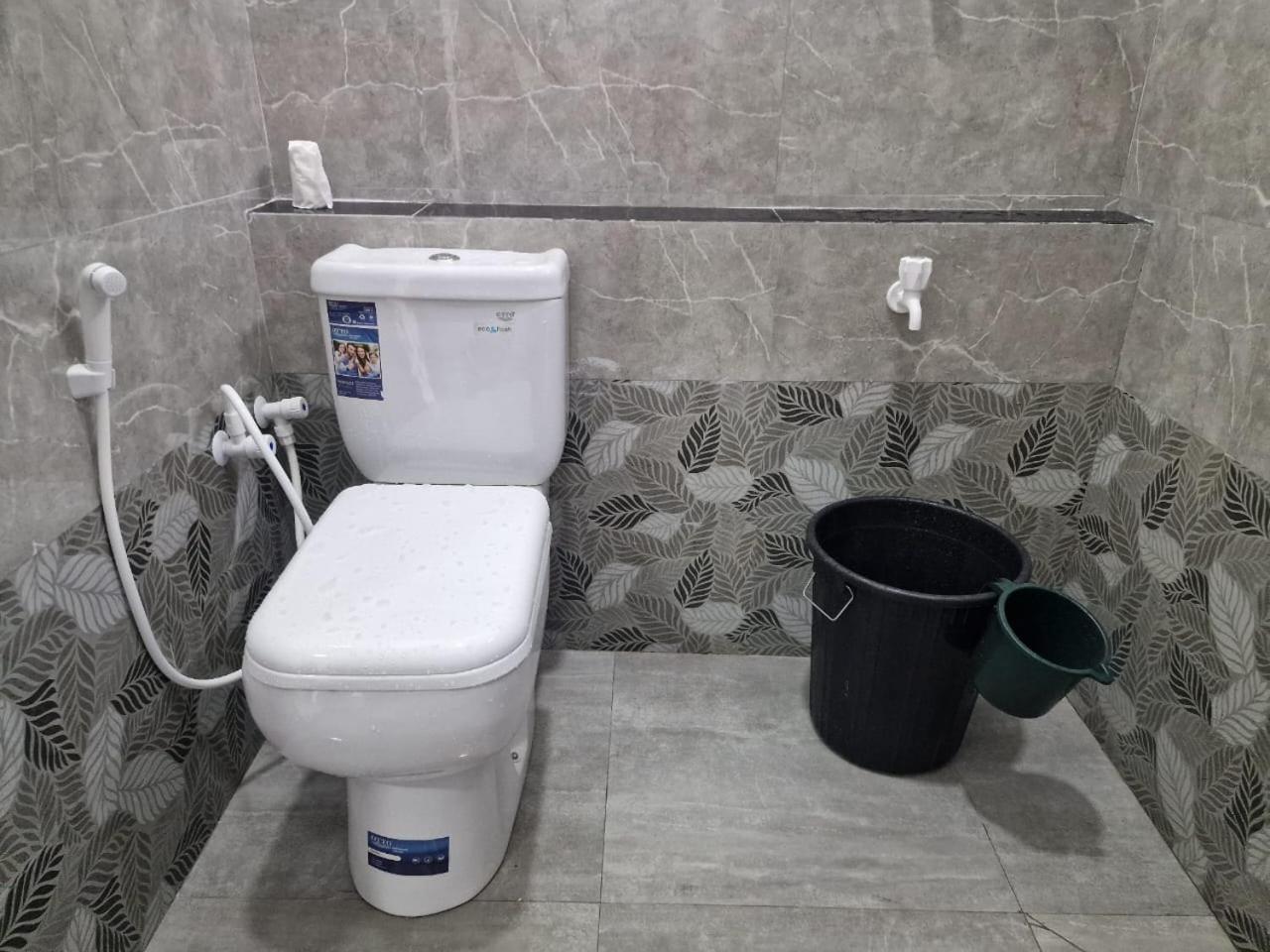 Javi Holiday Home Trincomalee Dış mekan fotoğraf