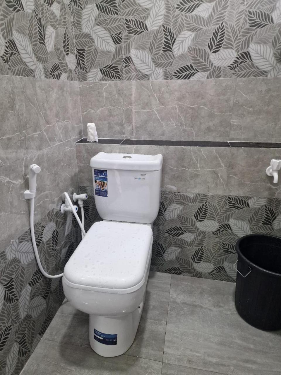Javi Holiday Home Trincomalee Dış mekan fotoğraf