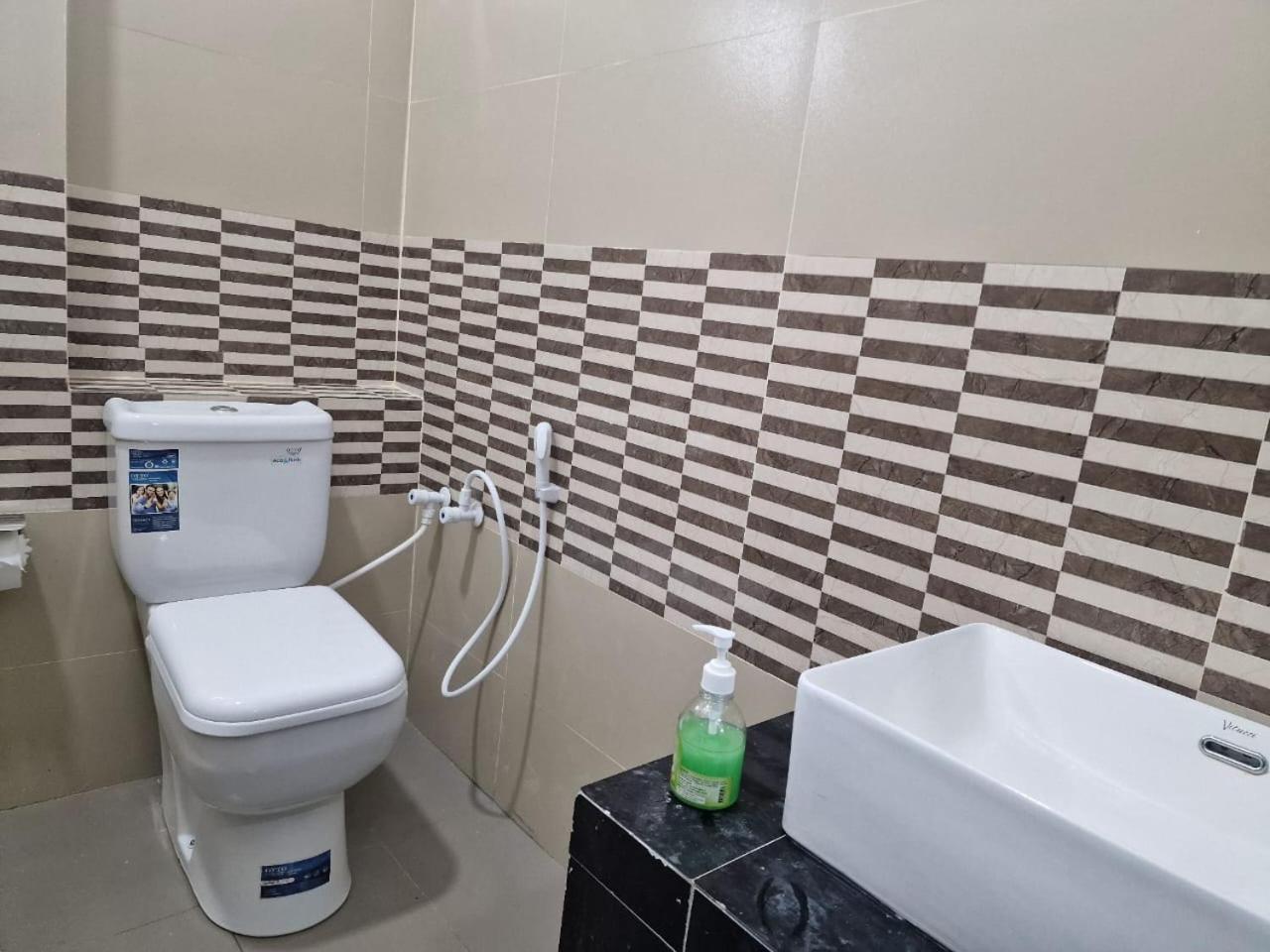 Javi Holiday Home Trincomalee Dış mekan fotoğraf